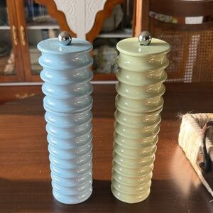 Addison Ross anthropologie Ribbed Salt and Pepper Shakers - Blue and Green
